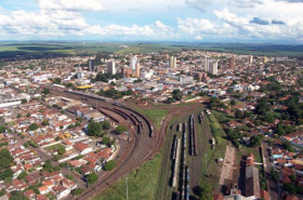 Estudo Operacional de Projeto de Contorno Ferroviário